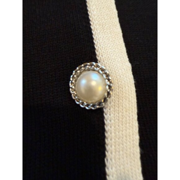 Vintage-Inspired Black Sleeveless Knit Dress With Pearl Buttons & Cream Trim Mid - Picture 4 of 10